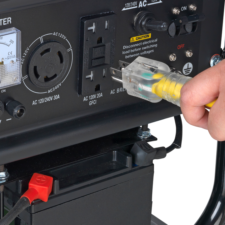 DuroStar DS5500EH 5500-Watt Electric Start Dual Fuel Hybrid Portable Generator