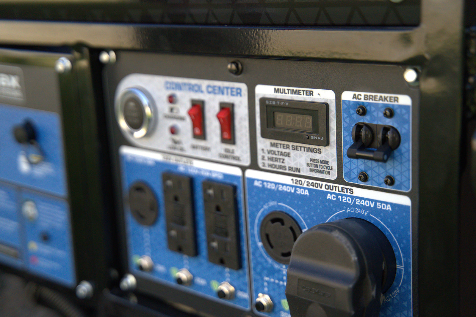 Duromax 13,000 Watt Dual Fuel Portable HX Generator with CO Alert